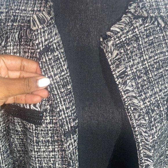 Tweed jacket - Picture 5 of 6